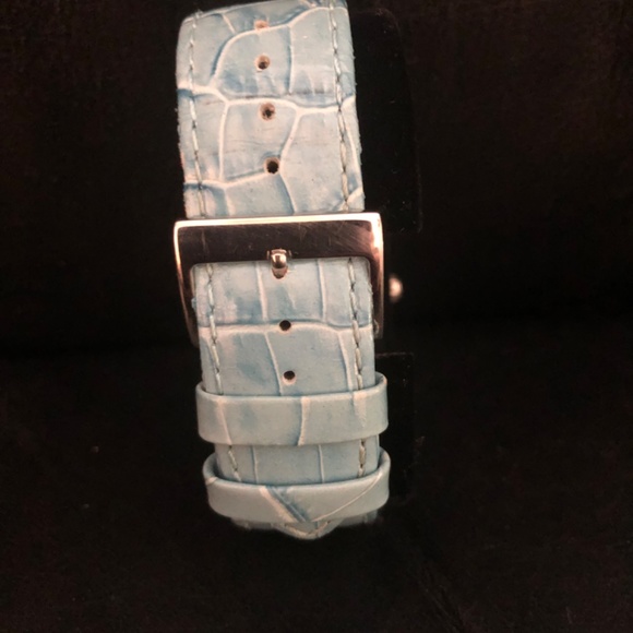 Honora Pearl Face Watch - Picture 2 of 2